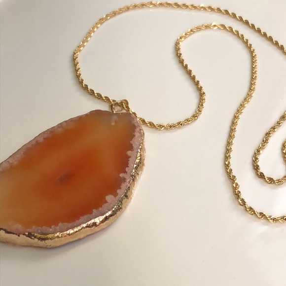 Stone Pendant Necklace - Picture 3 of 6